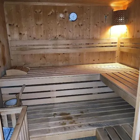 Bergpanorama Zum Grimming Pichlarn 公寓